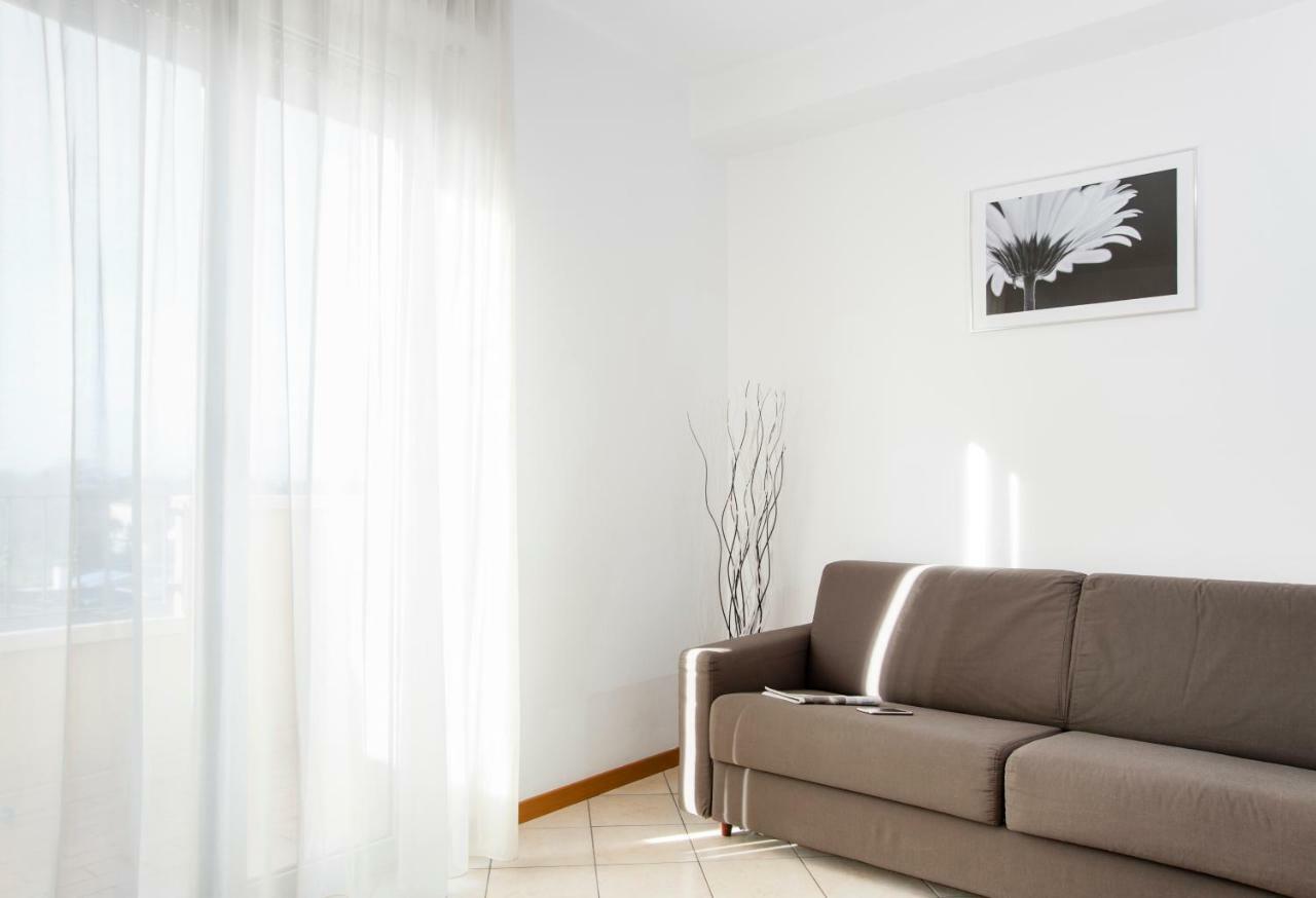 Residence Cigno Rimini Exterior photo